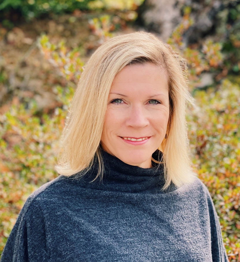 Kellie's headshot